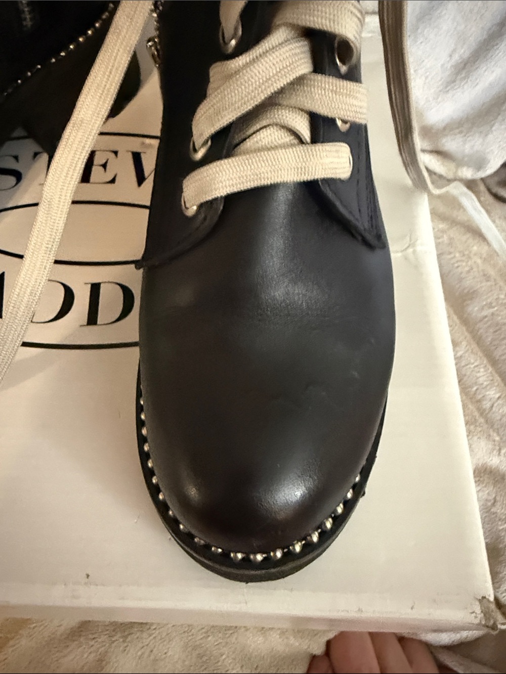 Steve Madden Jeane Black Leather Combat Boots with Cream Laces - Picture 9 of 10